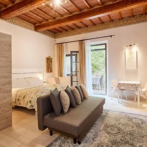 Residenza Stuart - La Casa Nido Nest House - Dimora Storica Montepulciano Stazione